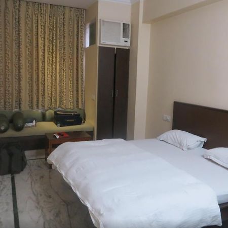 Hotel Sandhu Palace Dzsódhpur Kültér fotó